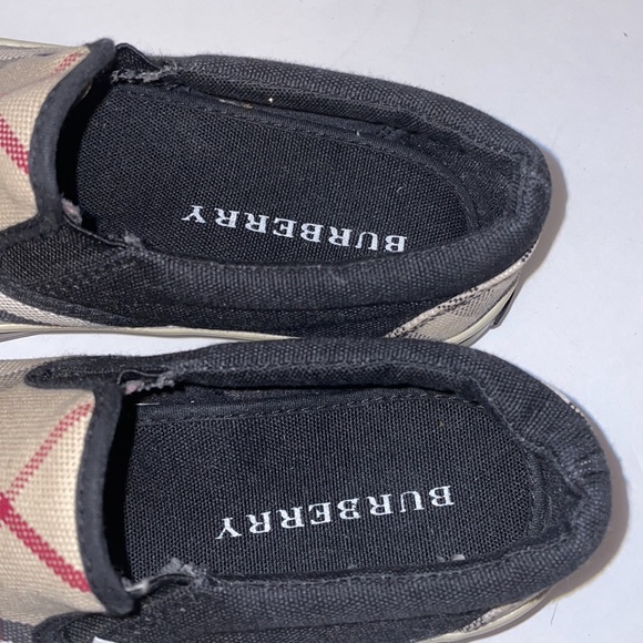 Burberry Slip on sneakers - Picture 3 of 5